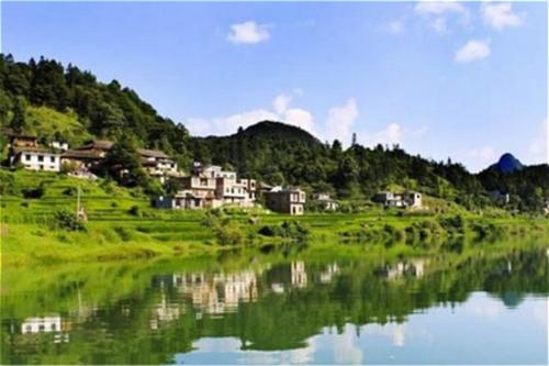 双鸭山各地旅游去哪里